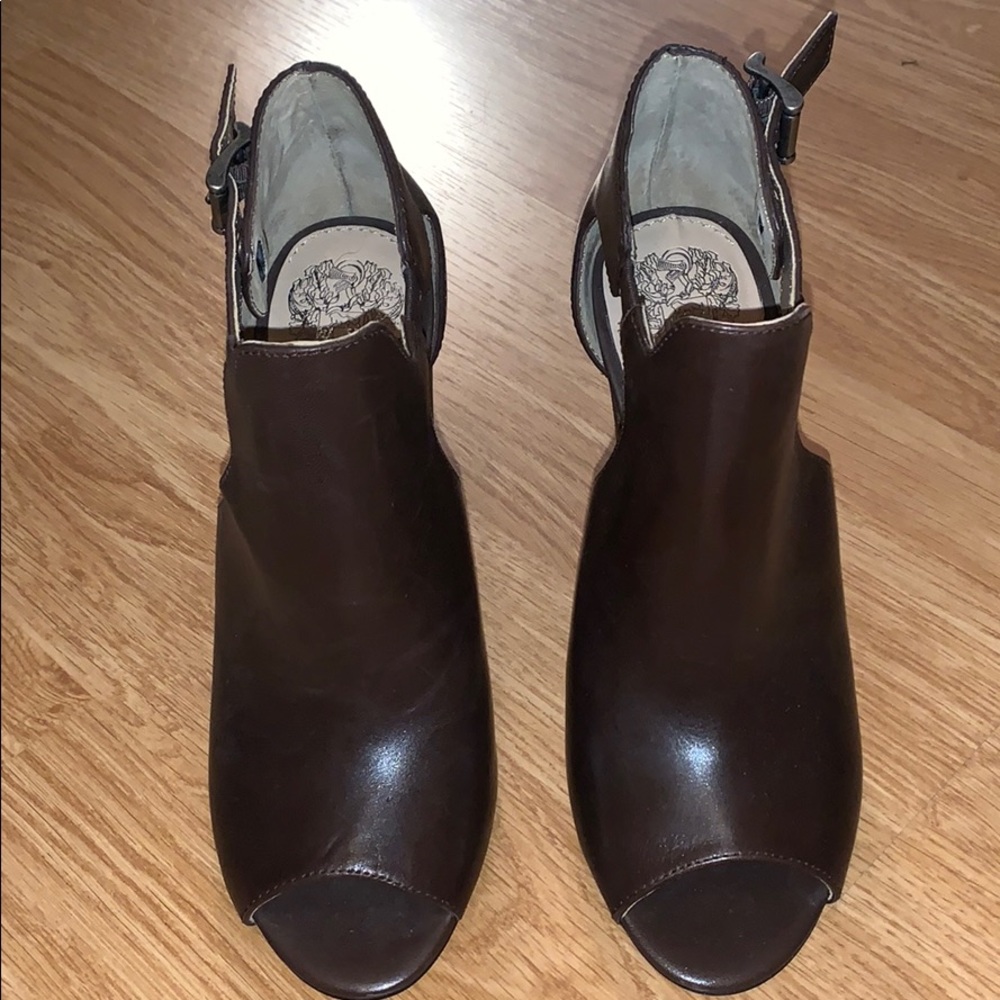 Vice Camuto size 6 dark brown heels
